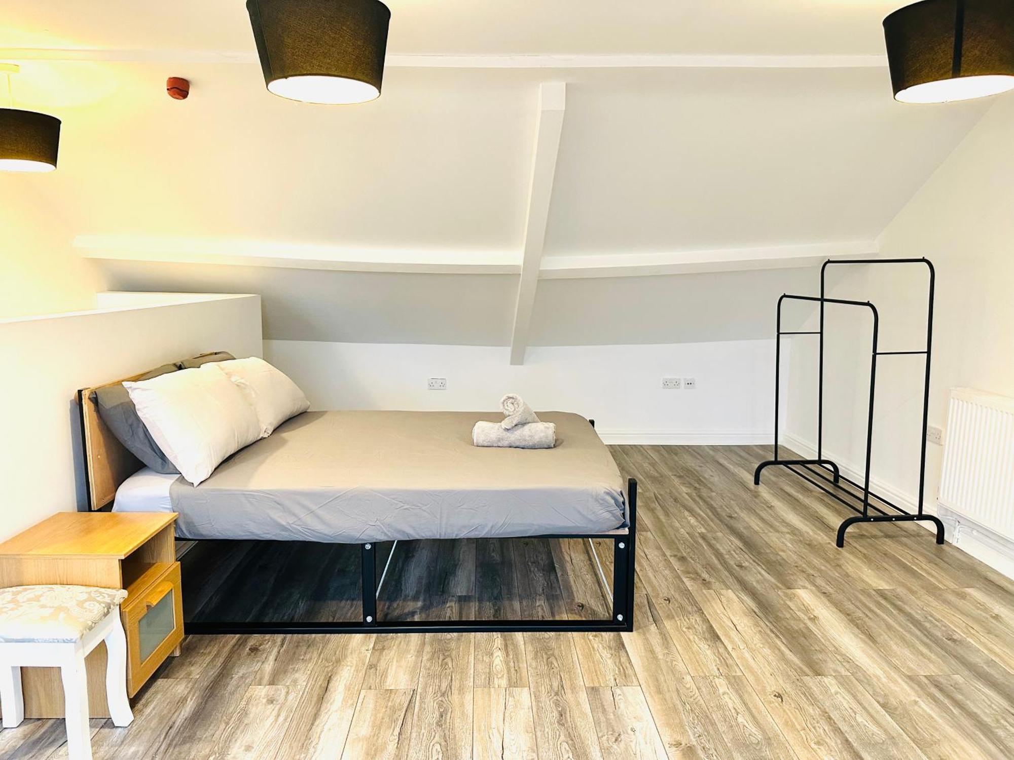 Spacious And Affordable City Center Two Beds Flat Swansea Eksteriør billede