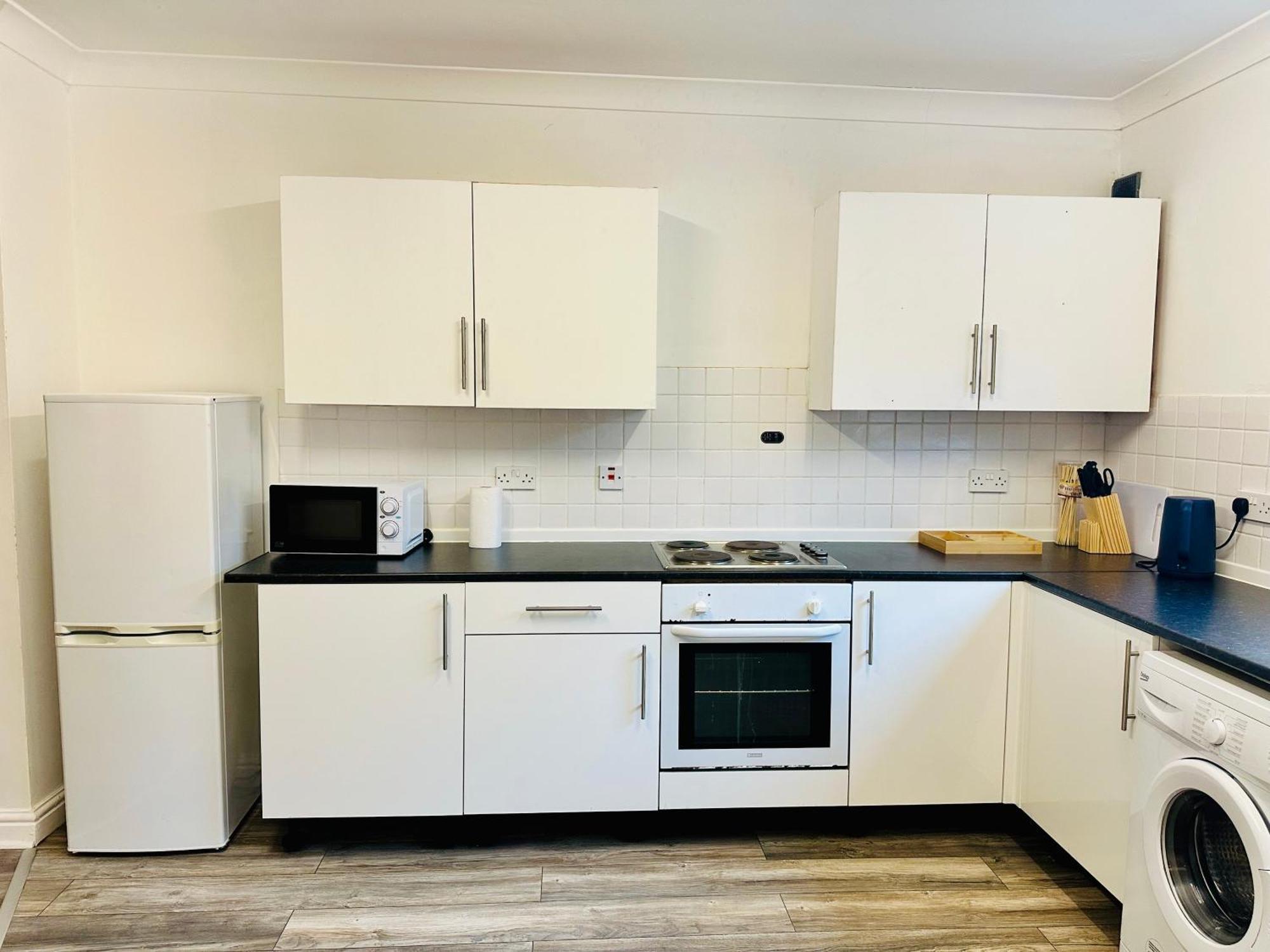 Spacious And Affordable City Center Two Beds Flat Swansea Eksteriør billede